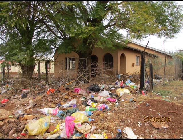 4 BEDROOM FREESTANDING FOR SALE IN MPOPHOMENI